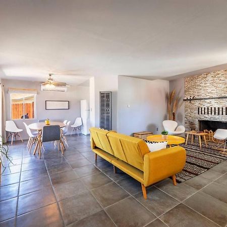 Made In The Shade - Central, Hot Tub, Ac, Sleeps 8 Villa Joshua Tree Exterior photo