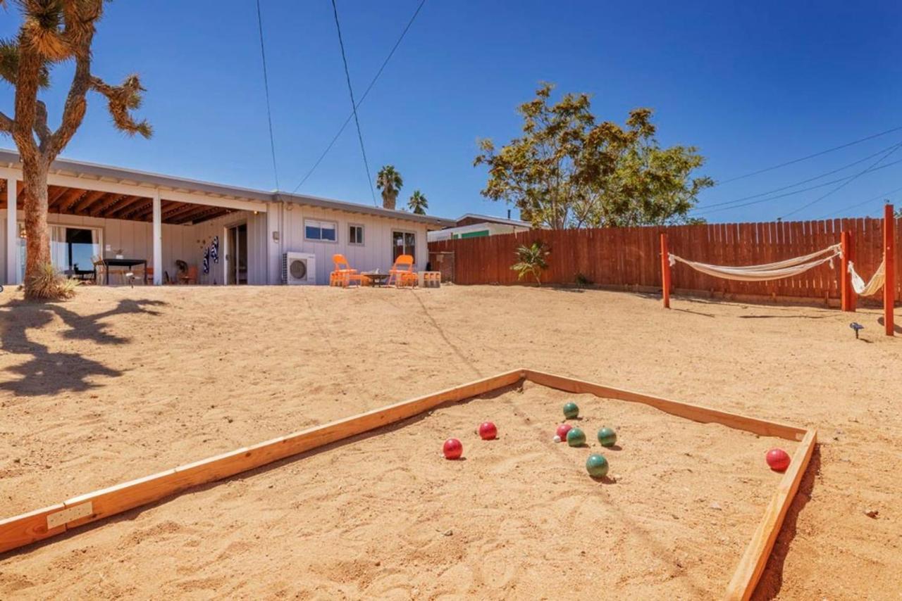 Made In The Shade - Central, Hot Tub, Ac, Sleeps 8 Villa Joshua Tree Exterior photo