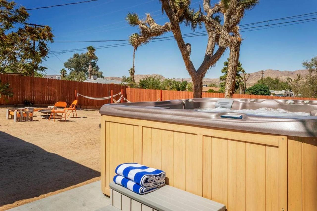 Made In The Shade - Central, Hot Tub, Ac, Sleeps 8 Villa Joshua Tree Exterior photo